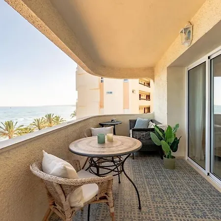 Apartment Larycorte, Beautiful 3bdr Beachfront Marbella